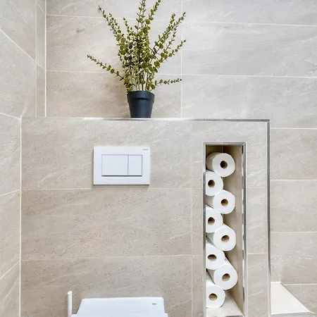 Playa Azul Beachfront Townhouse * Естепона