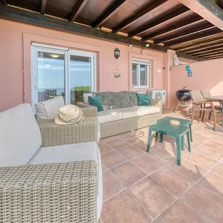 Playa Azul Beachfront Townhouse בית נופש