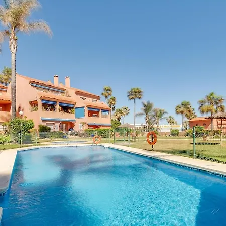 Playa Azul Beachfront Townhouse Nyaraló