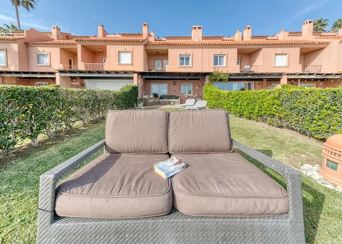 Holiday home Playa Azul Beachfront Townhouse *