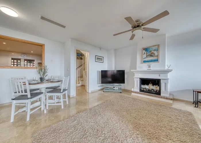 Playa Azul Beachfront Townhouse Holiday home Estepona