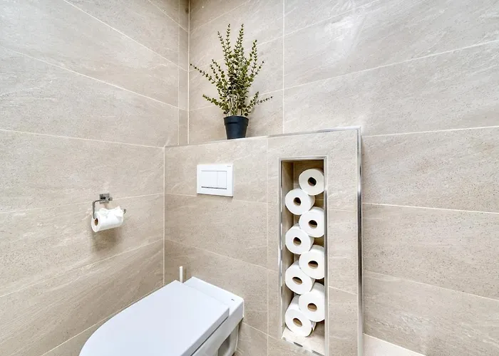 Playa Azul Beachfront Townhouse * Estepona