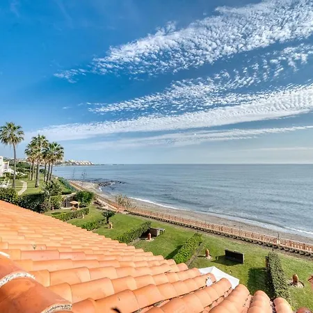 Playa Azul Beachfront Townhouse בית נופש