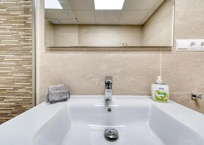 Playa Azul Beachfront Townhouse Estepona