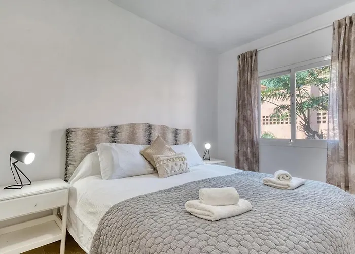 Playa Azul Beachfront Townhouse * Estepona