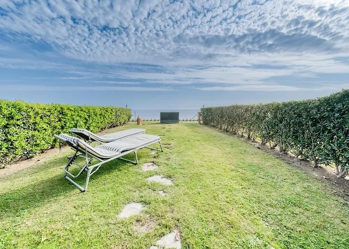 Playa Azul Beachfront Townhouse Nyaraló *